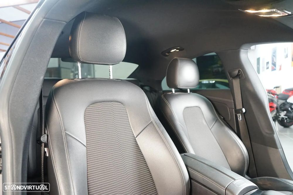 Mercedes-Benz CLA 180 d Style Aut. - 34