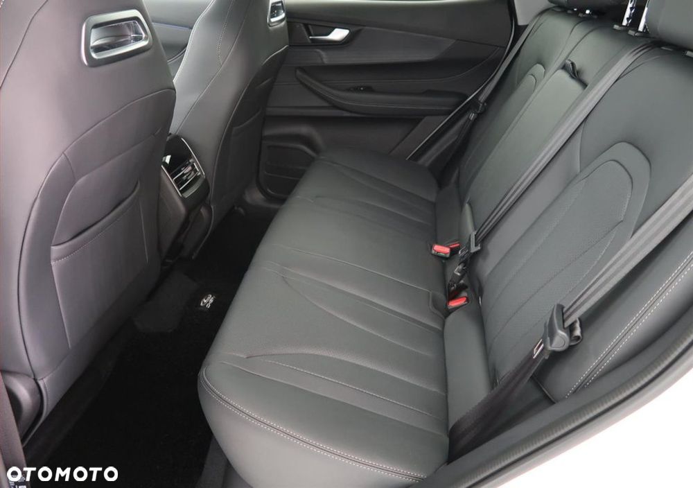 Chery Tiggo 4 1.5 GDI HEV Prestige DHT - 16