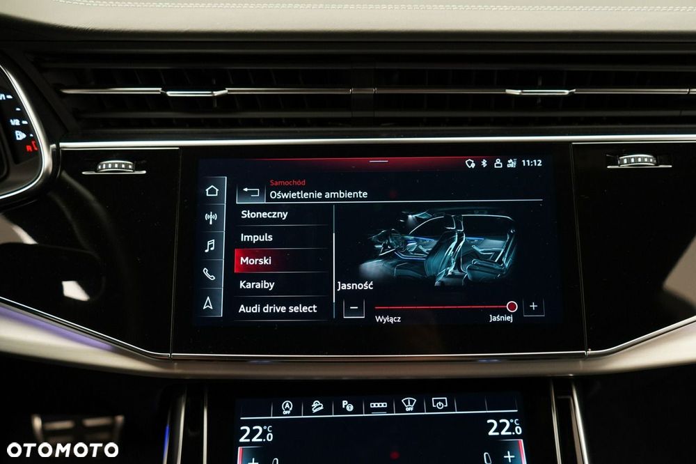Audi Q8 - 36
