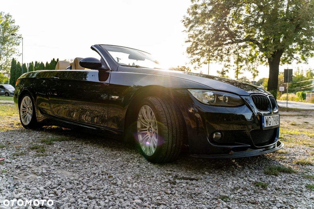 BMW Seria 3 325i - 7