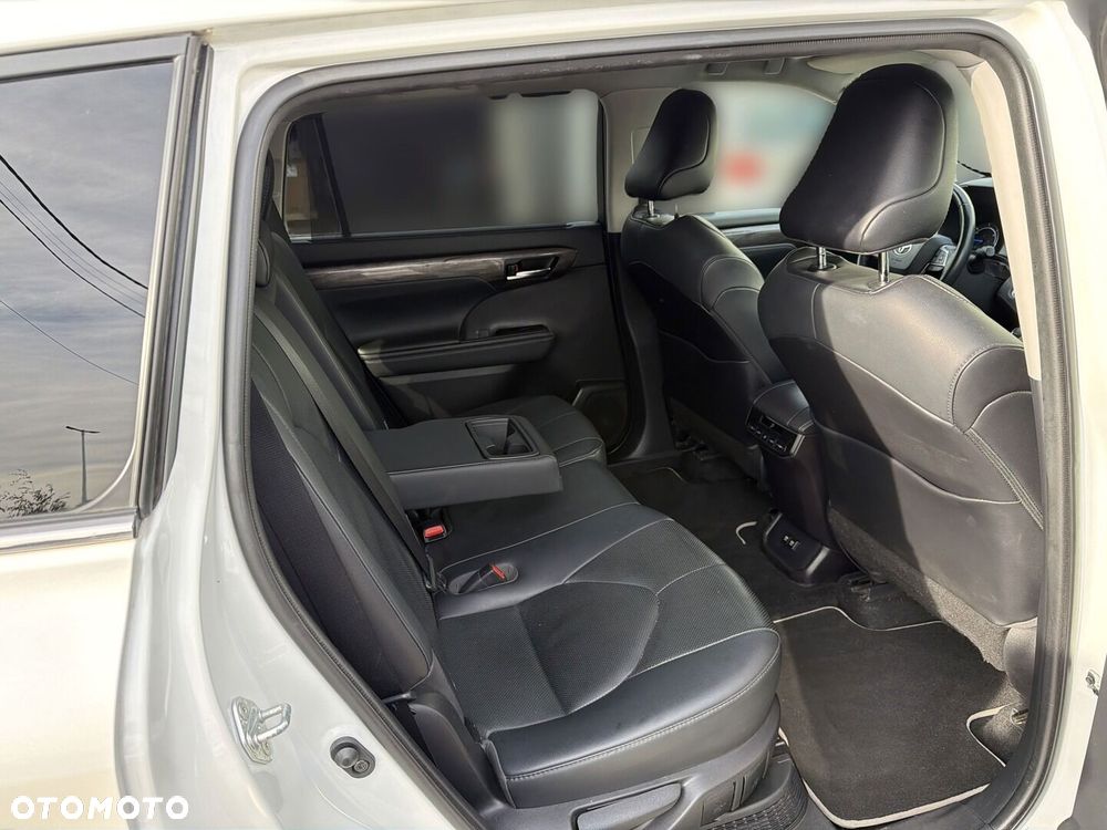 Toyota Highlander 2.5 Hybrid Prestige - 11