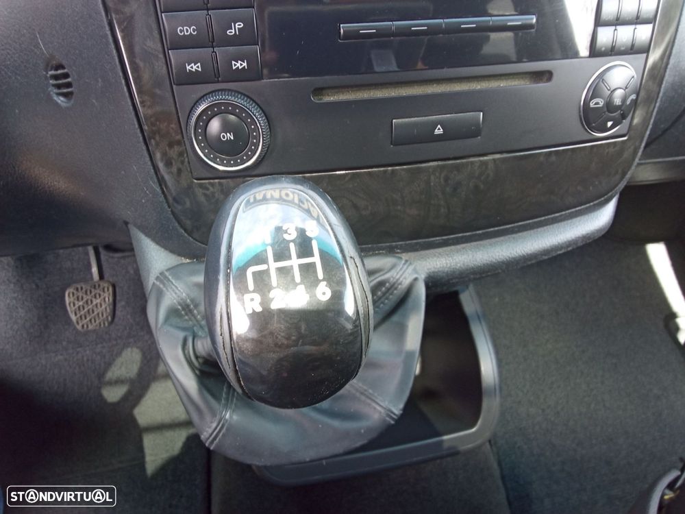 Mercedes-Benz Viano 2.2 CDi Ambiente Longo - 15