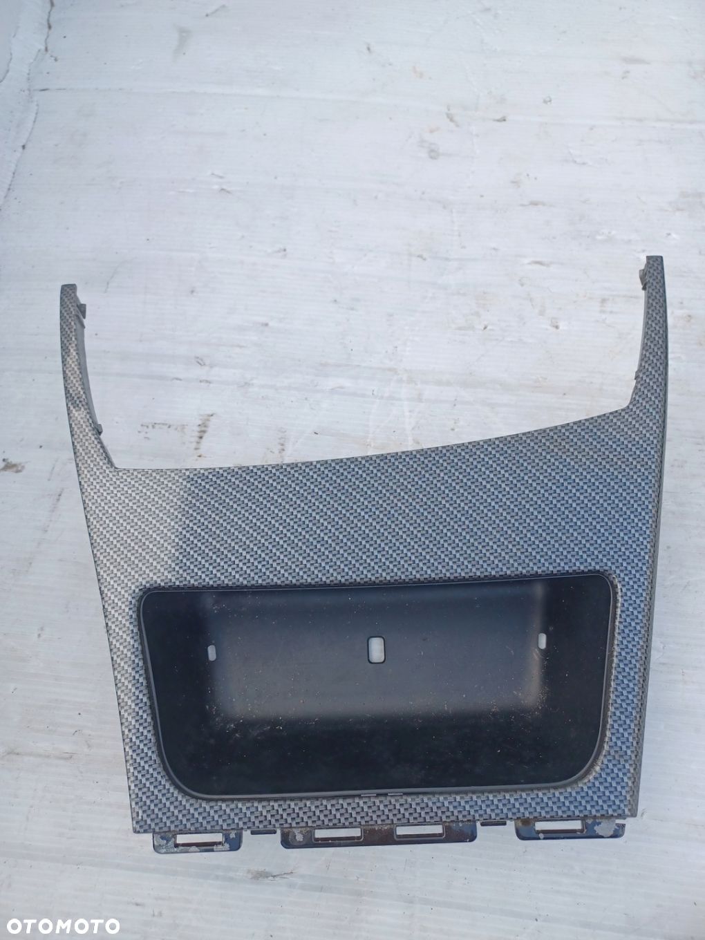 BMW 1 E81 E87 E82 E88 SCHOWEK DEKOR RAMKA PANEL 7136190 - 1