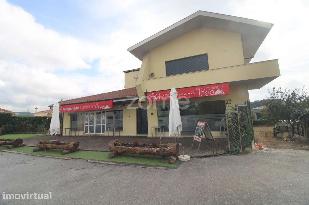 Trespasse Restaurante, Churrasqueira e Take-Away, Trofa (EN)