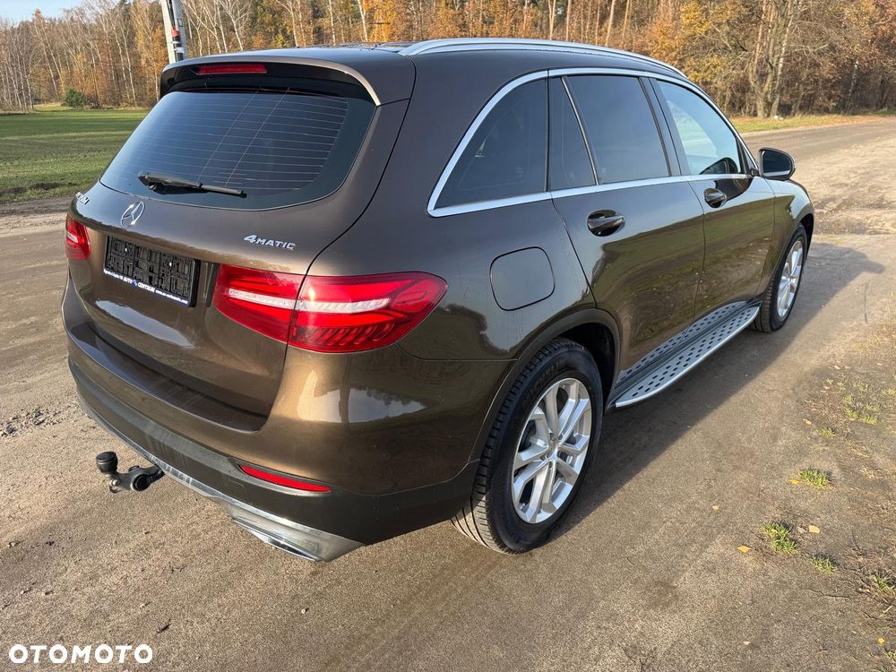 Mercedes-Benz GLC 350 d 4Matic 9G-TRONIC Exclusive - 3