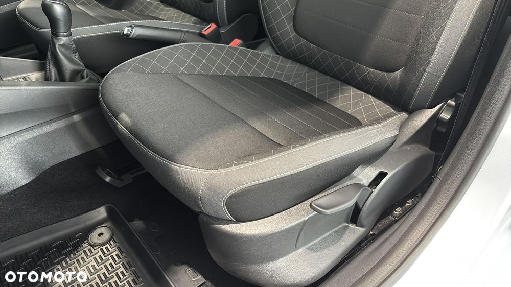 Skoda Fabia 1.0 Ambition - 12