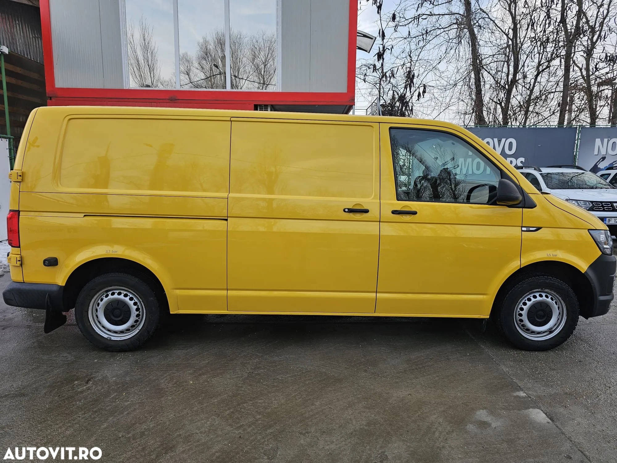 Volkswagen Transporter Kombi T6 2.0 TDI 75 kW KR - 4