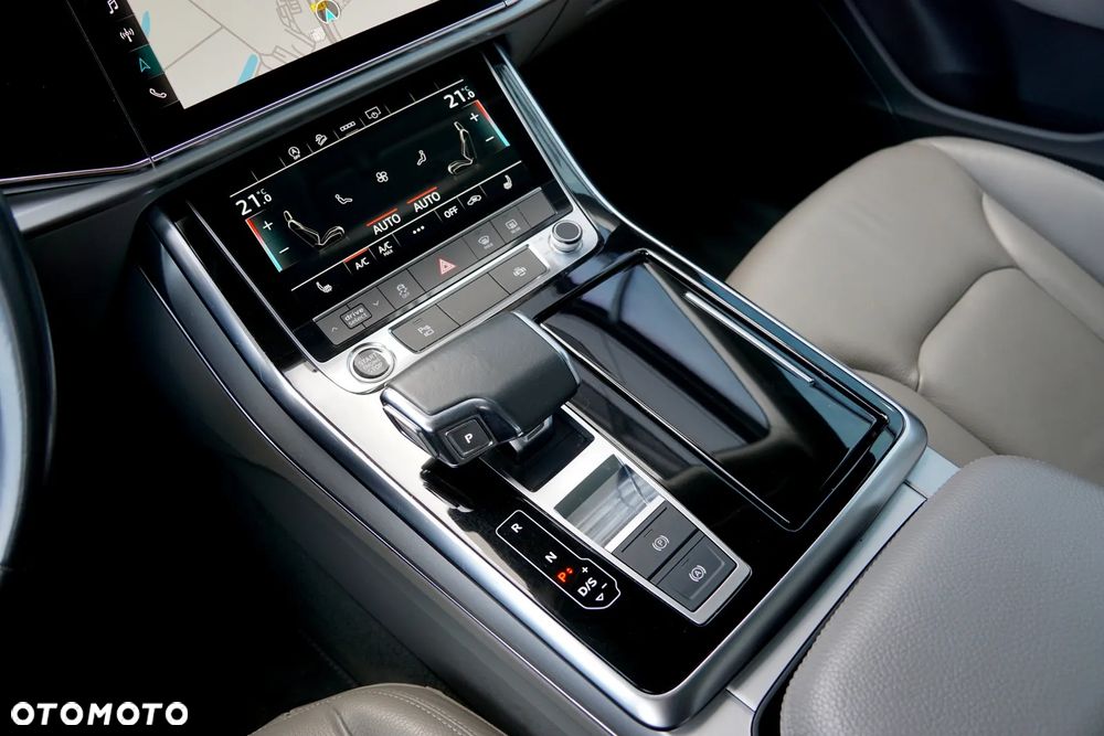 Audi Q8 45 TDI mHEV Quattro Tiptronic - 32