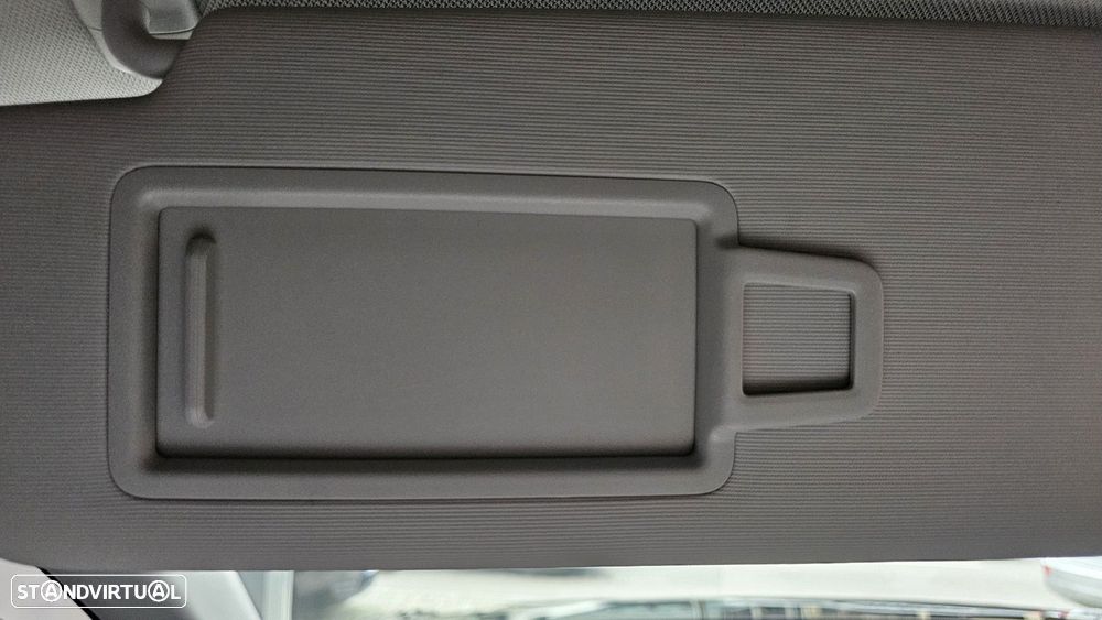 VW T-Cross 1.0 TSI Urban - 35