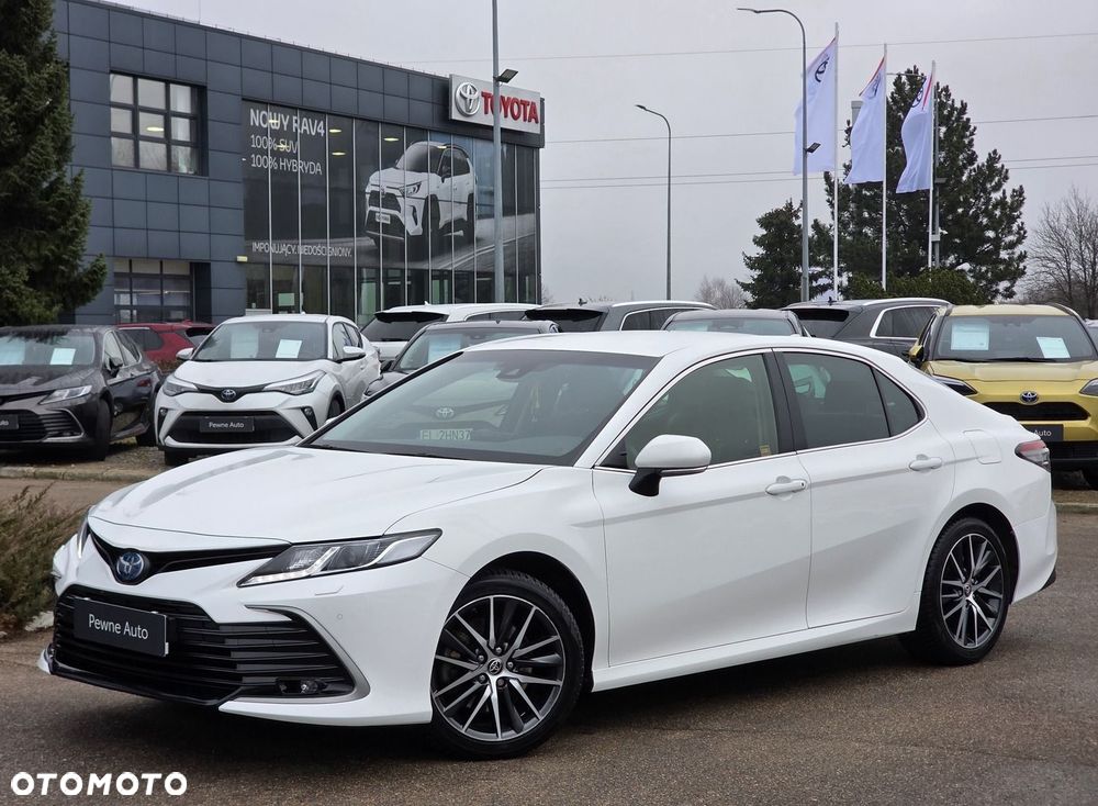 Toyota Camry 2.5 Hybrid Prestige CVT - 3