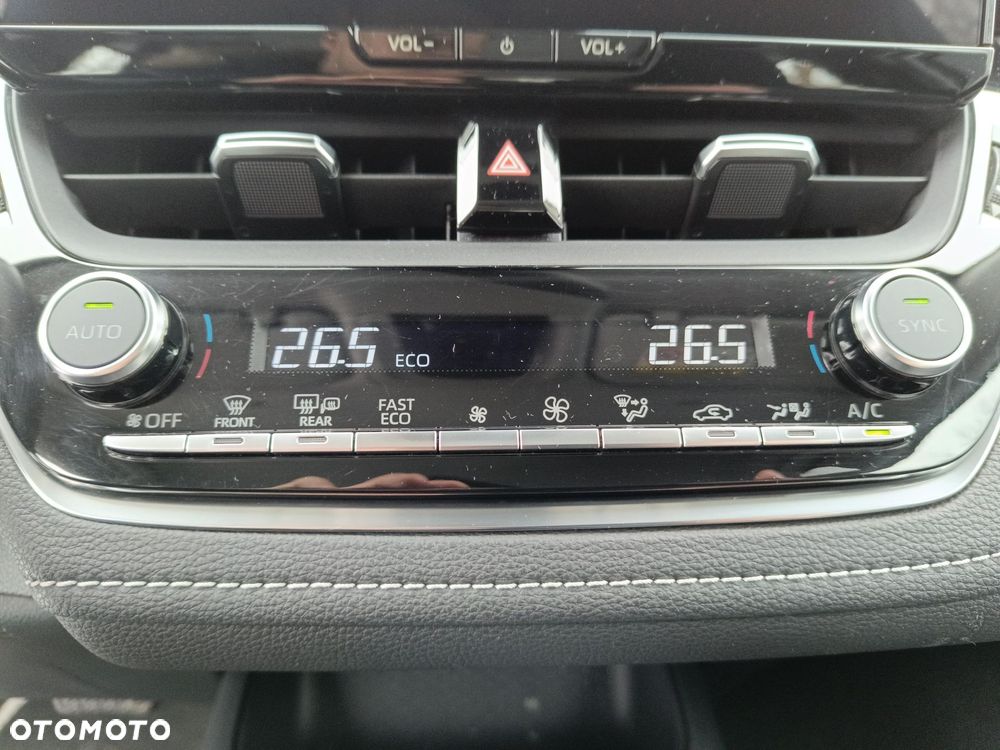 Toyota Corolla 1.8 Hybrid Comfort - 17