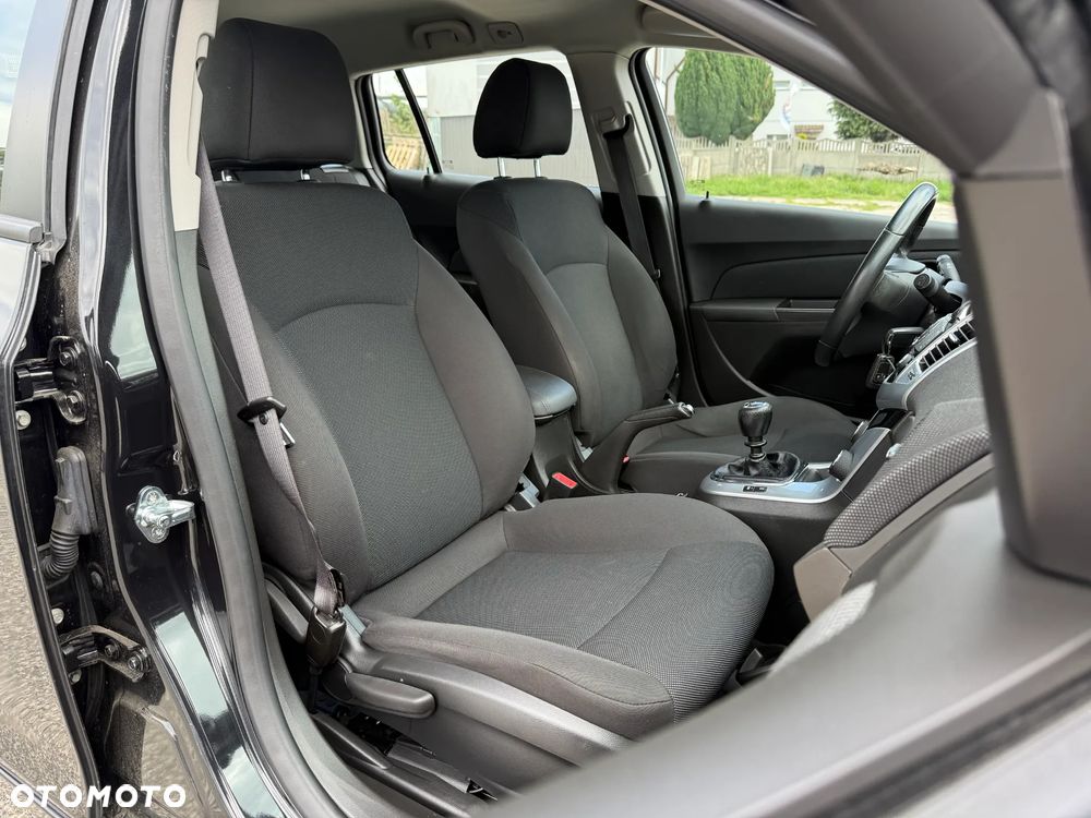 Chevrolet Cruze 1.4 T LT+ - 27