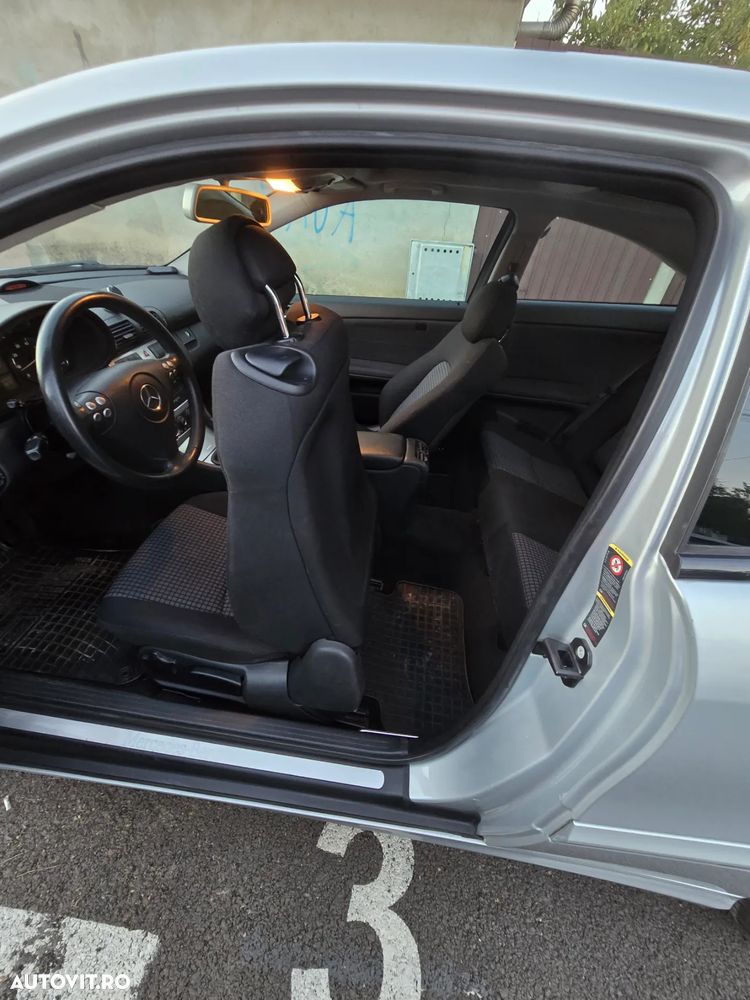 Mercedes-Benz C 180 Kompressor Sportcoupe Sport Edition - 14