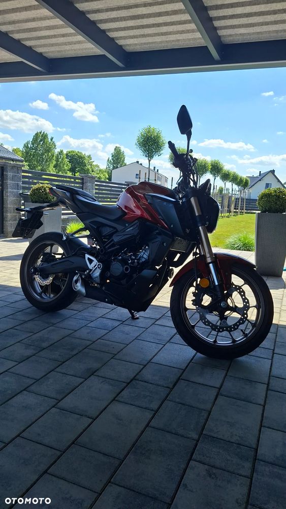Honda CB - 4