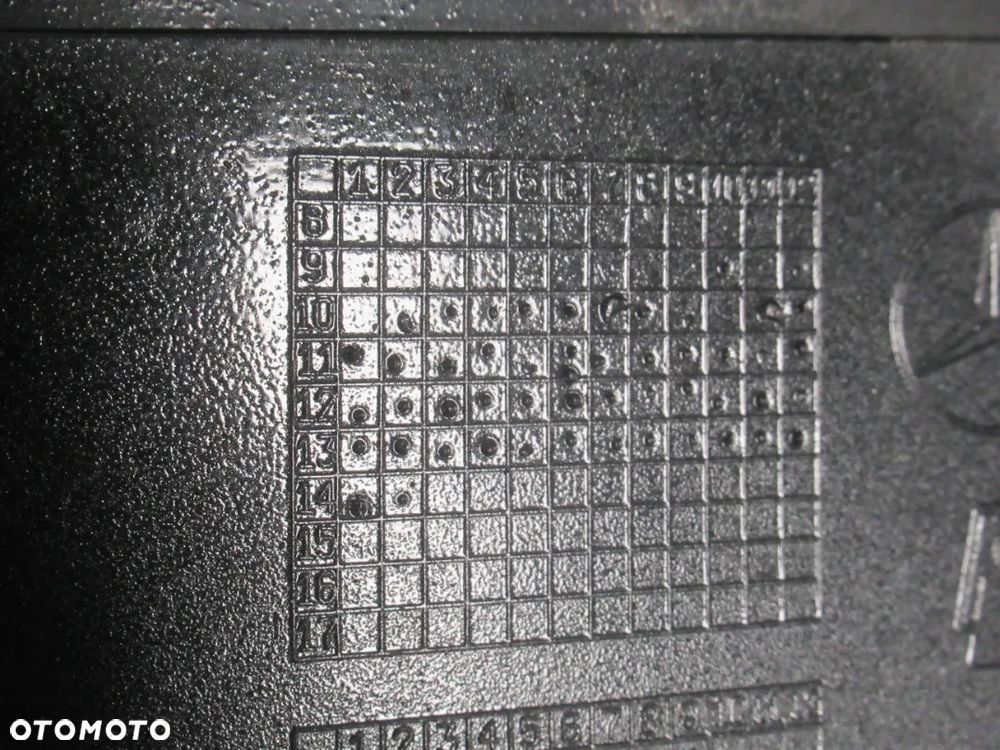GRILL GRIL ATRAPA MERCEDES SLK W172 2011- - 11