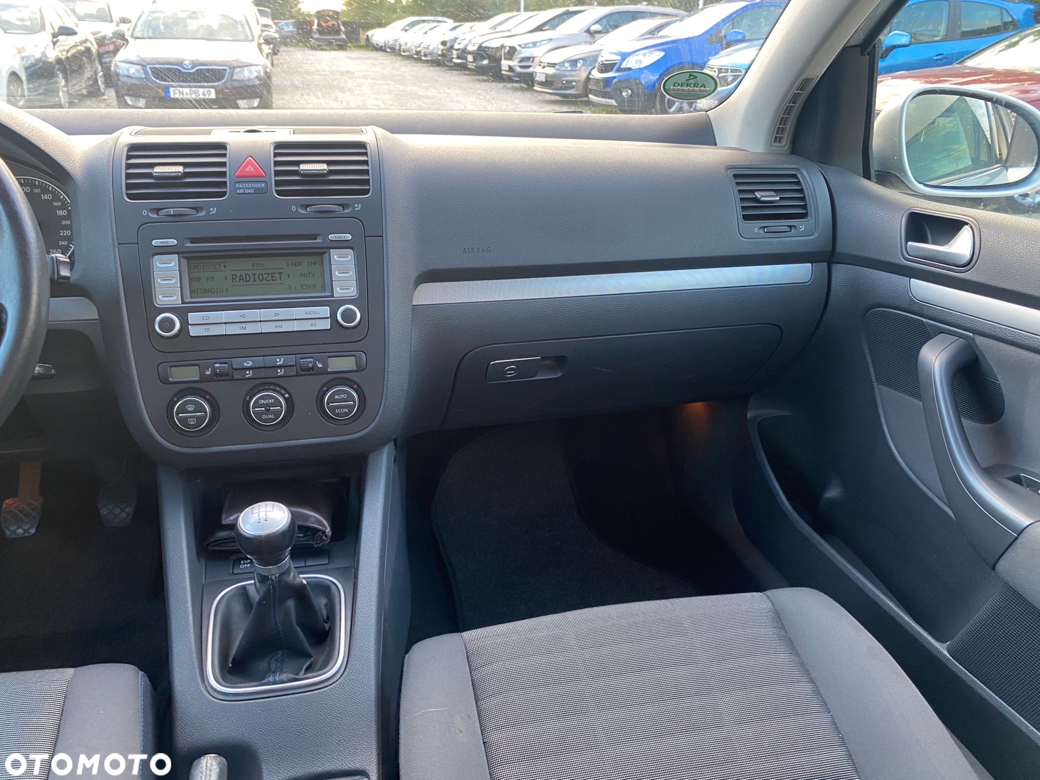 Volkswagen Golf 1.6 United - 30