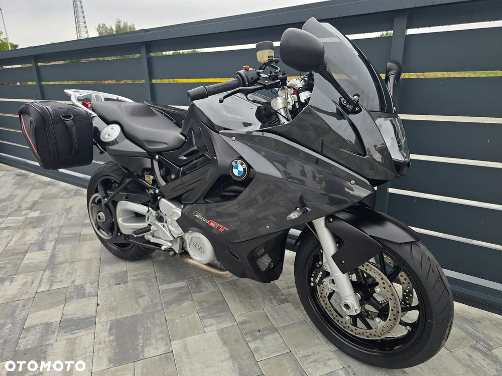 BMW F - 2