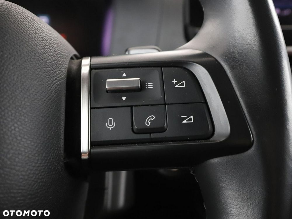 Citroën C4 PureTech 130 Stop&Start EAT8 SHINE - 33