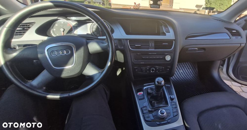 Audi A4 Limousine 2.0 TDI - 16
