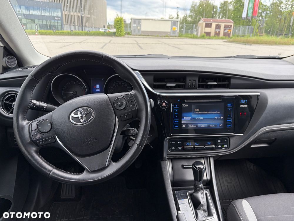 Toyota Auris 1.6 Premium + MM - 15