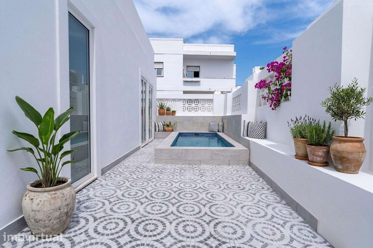 Moradia NOVA T2 com Garagem, Terraço e Piscina Privada - Centro de Olh - Grande imagem: 2/30