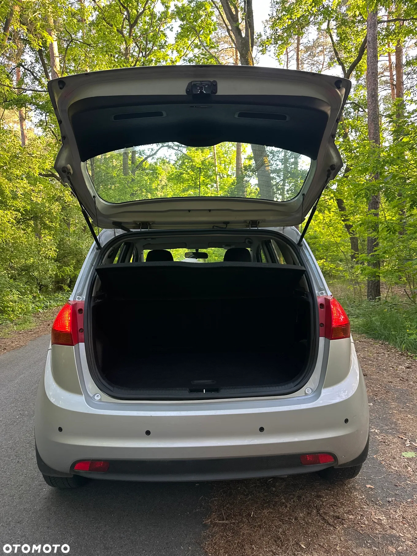 Kia Venga - 7
