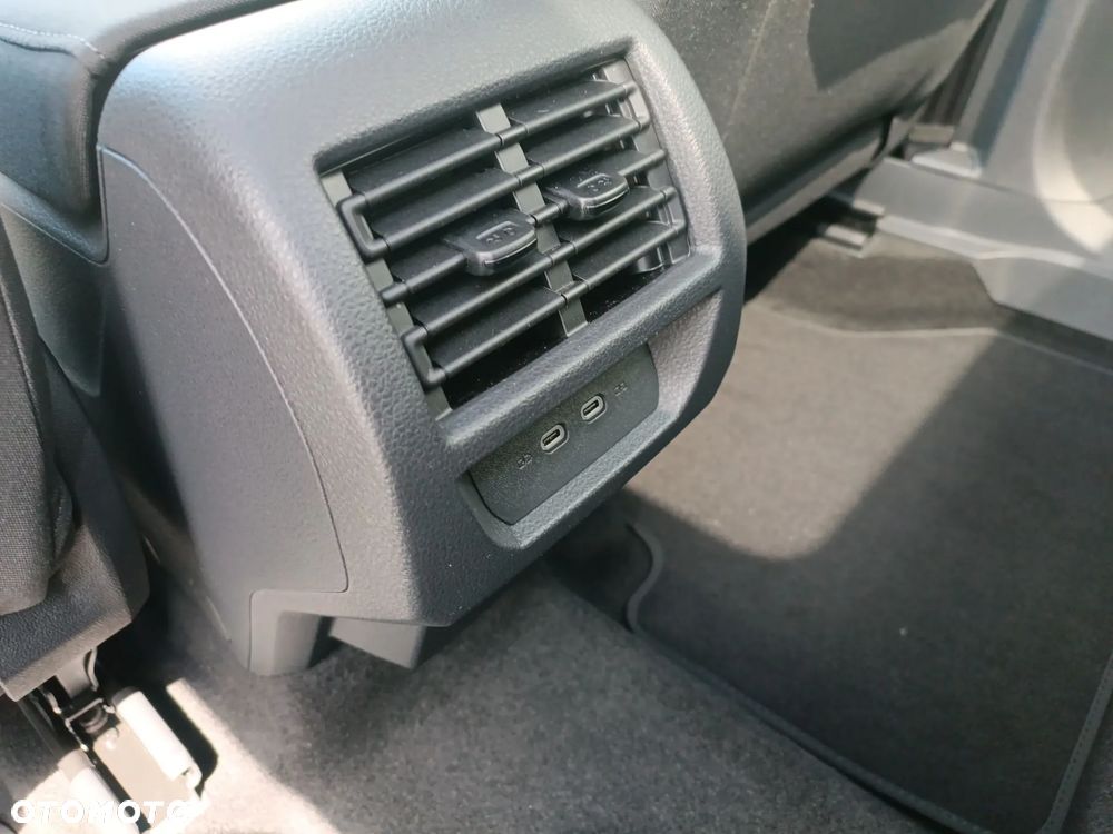 Ford Tourneo Connect Grand 2.0 EcoBlue Active - 24