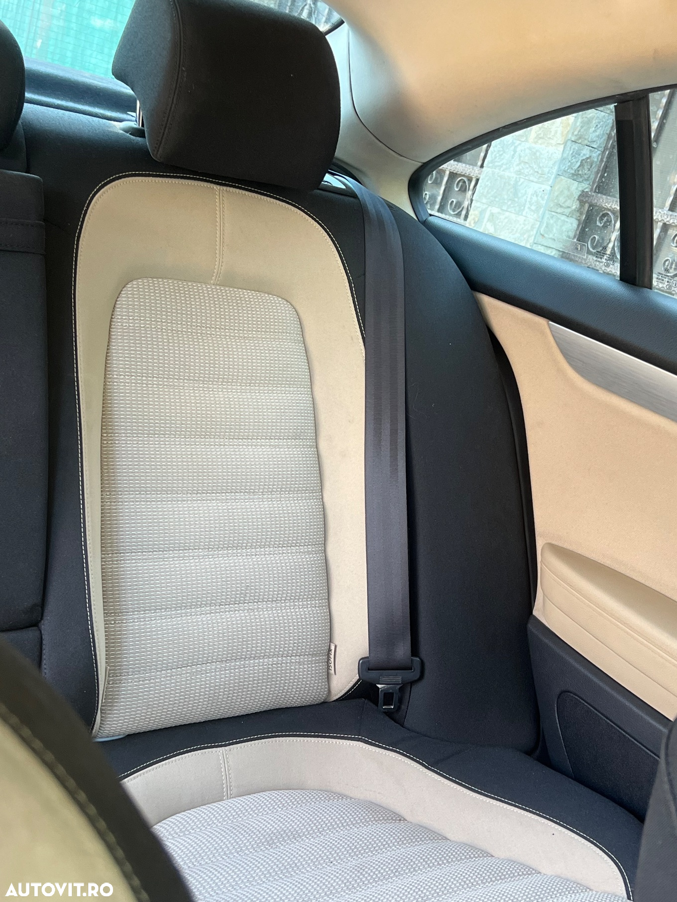 Volkswagen Passat CC 2.0 TDI BMT - 4