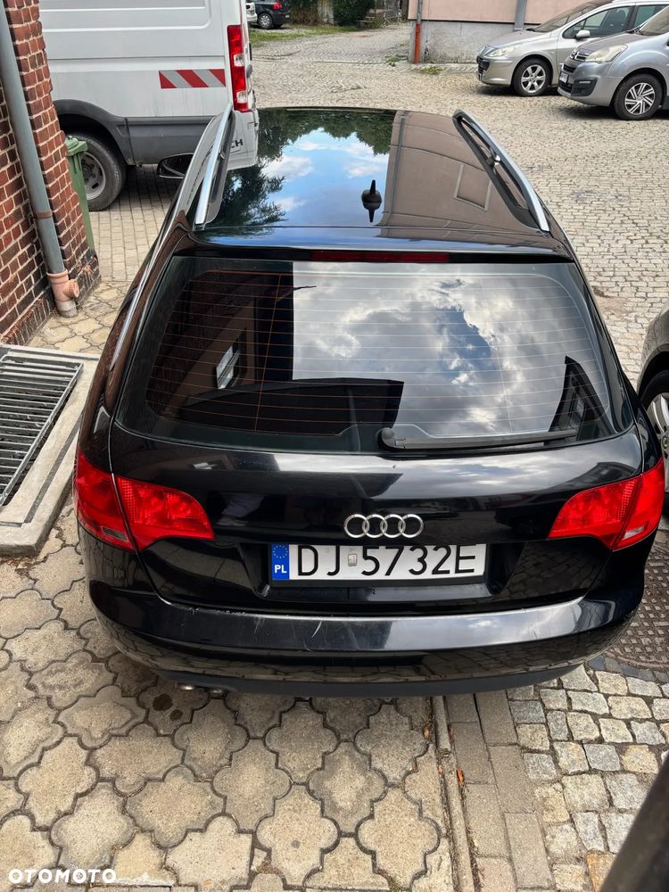Audi A4 Avant 2.0 TDI DPF - 2