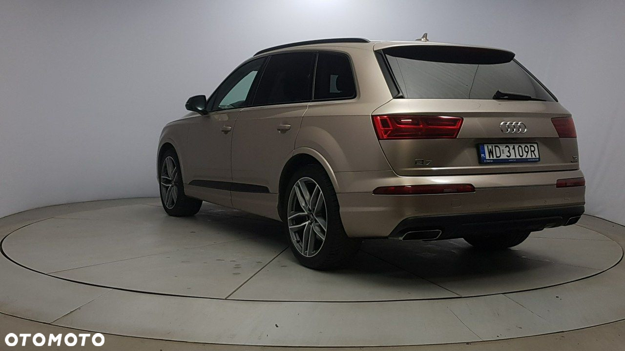 Audi Q7 - 5