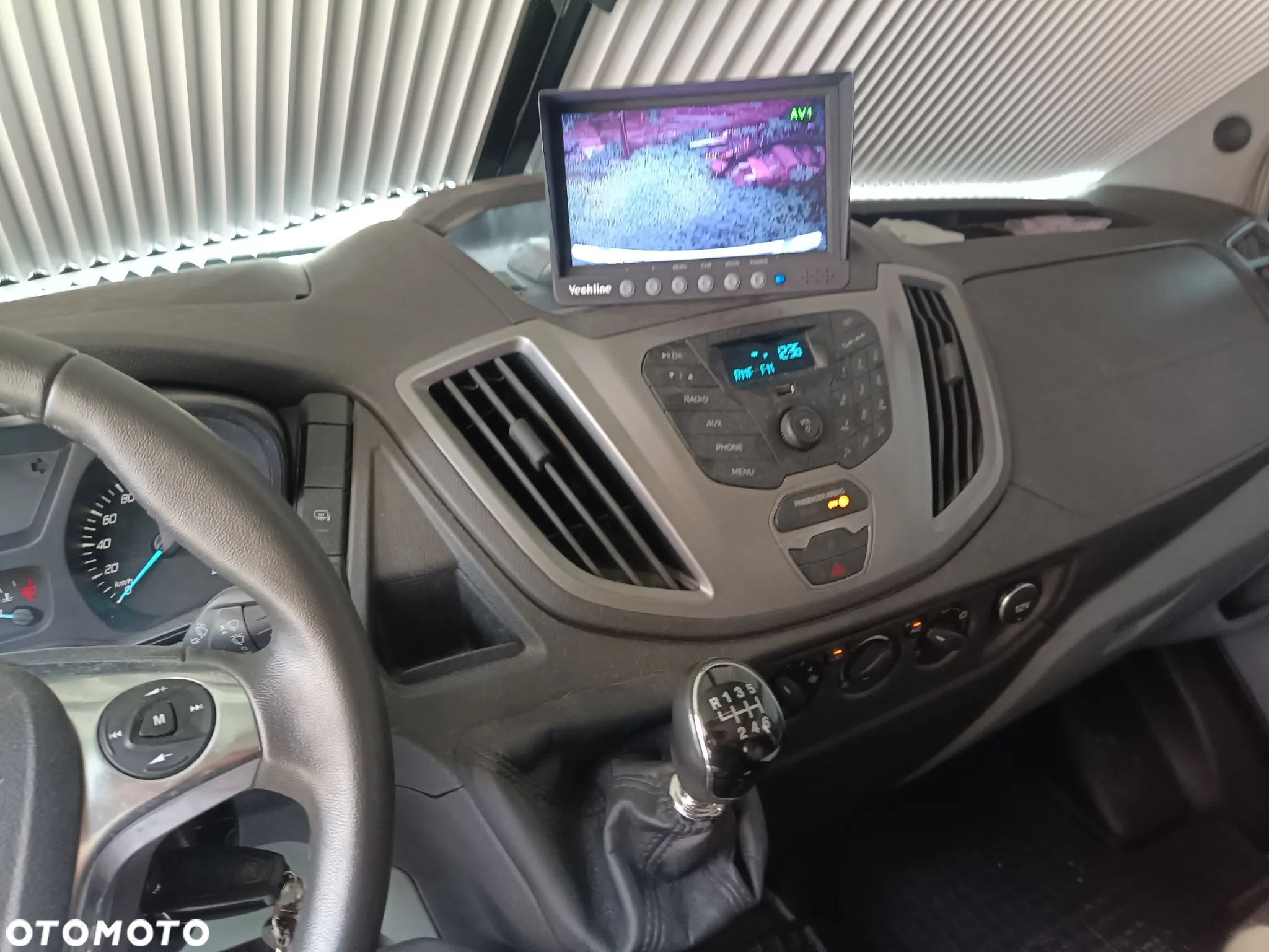 Ford Challenger Genesis 387 GA - 16