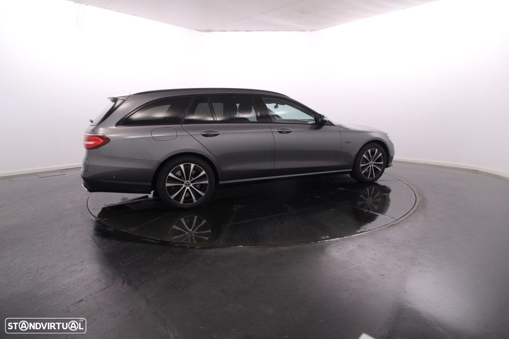 Mercedes-Benz E 300 de Avantgarde - 8