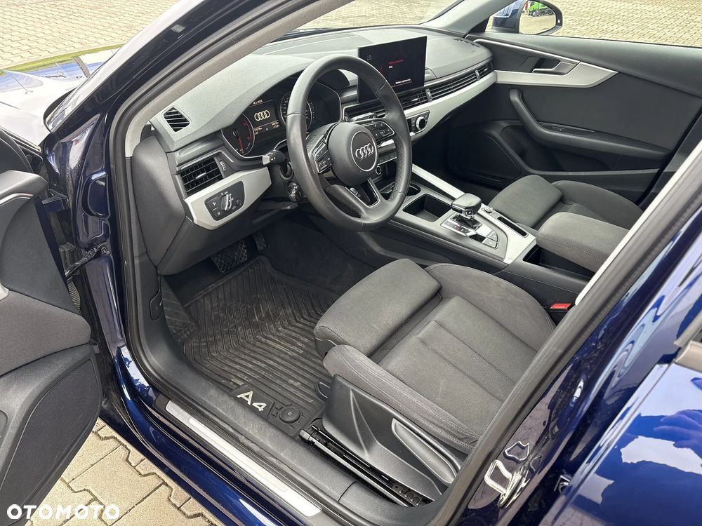 Audi A4 Avant 35 TDI mHEV S tronic - 9
