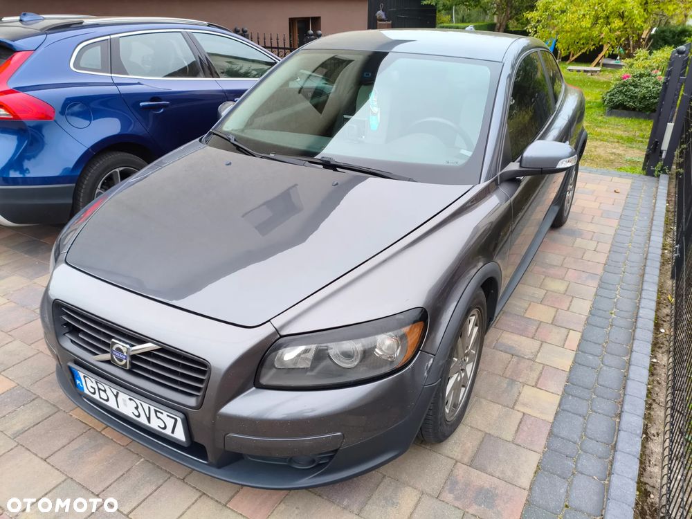 Volvo C30 2.0D Powershift Momentum - 11