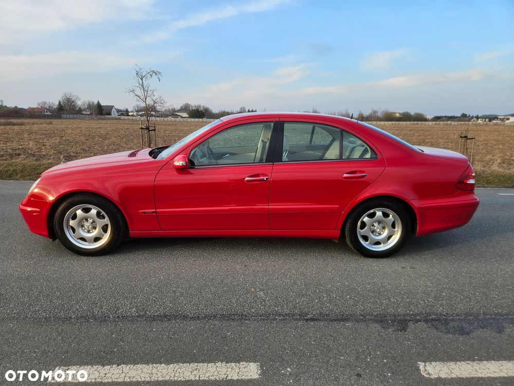 Mercedes-Benz Klasa E 320 Classic - 8