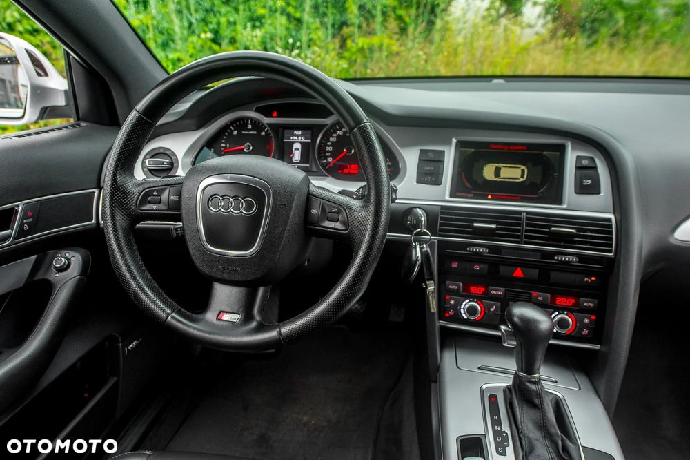 Audi A6 - 8