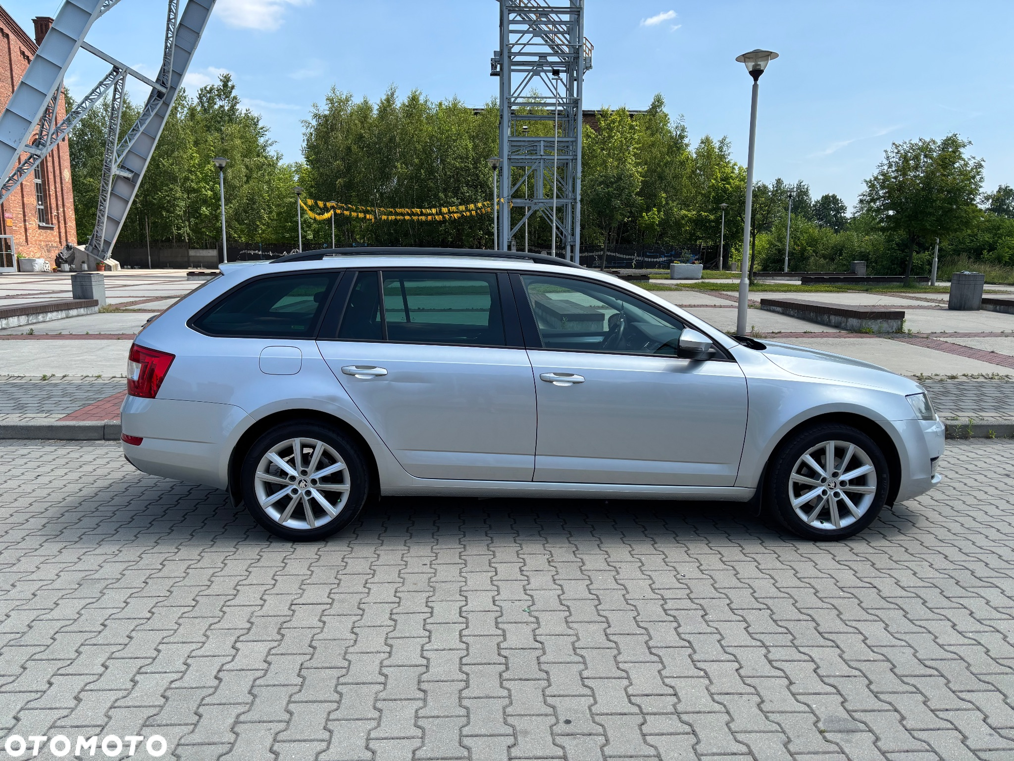 Skoda Octavia 2.0 TDI Elegance - 3