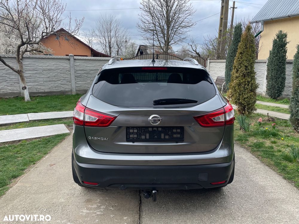 Nissan Qashqai - 14