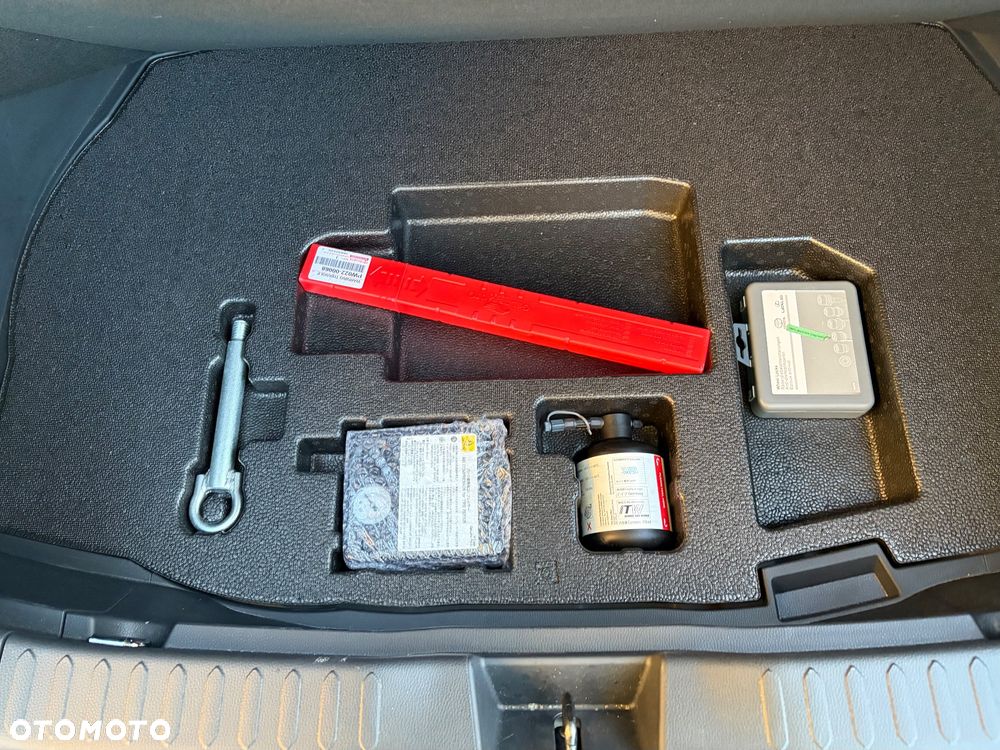 Toyota C-HR 1.8 Hybrid Style - 25