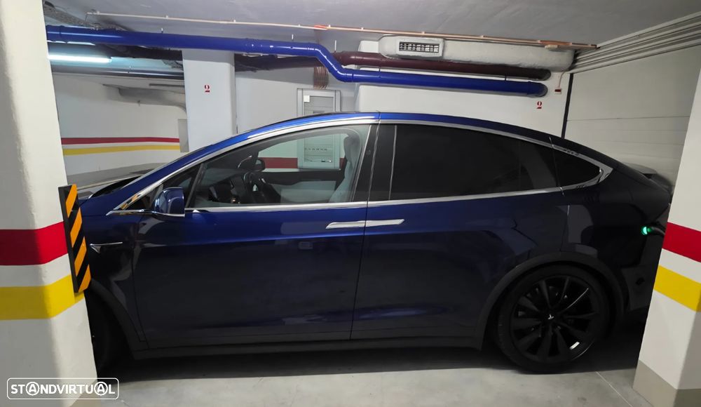 Tesla Model X 100 kWh Long Range AWD - 15