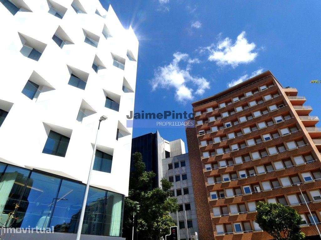 Apartamento T3 moderno, novo, na Boavista. Portugal, Porto. - Grande imagem: 4/7
