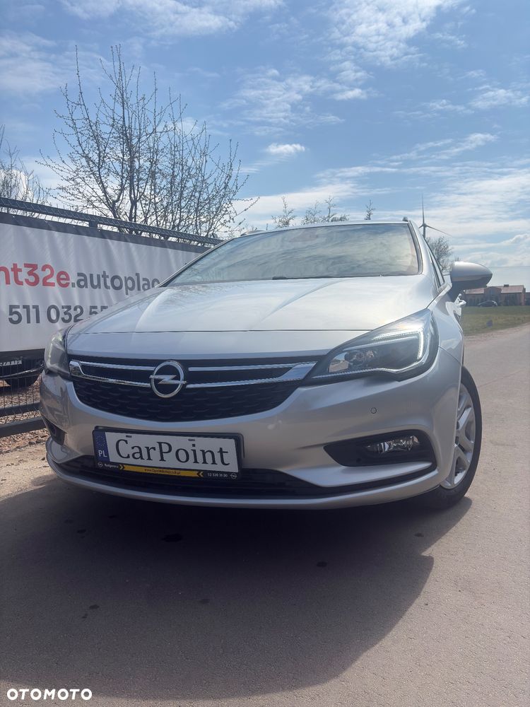 Opel Astra 1.6 CDTI Cosmo - 2
