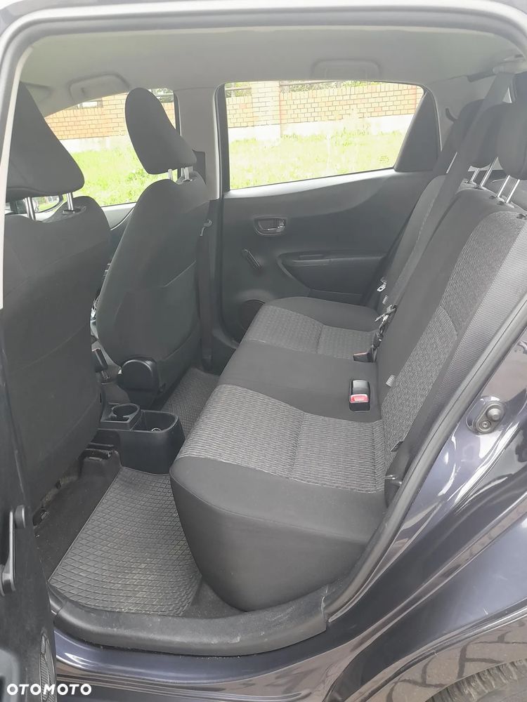 Toyota Yaris - 9