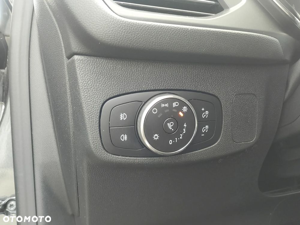 Ford Focus 1.5 EcoBlue SCR Titanium - 20