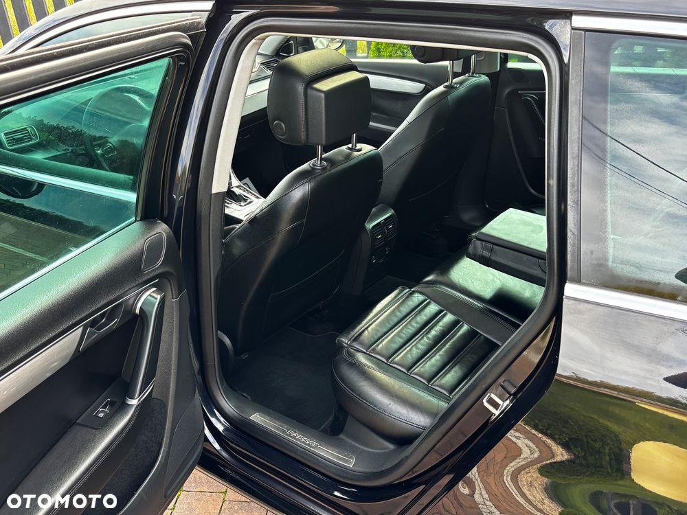 Volkswagen Passat 2.0 TDI DSG BlueMotion Technology Highline - 29