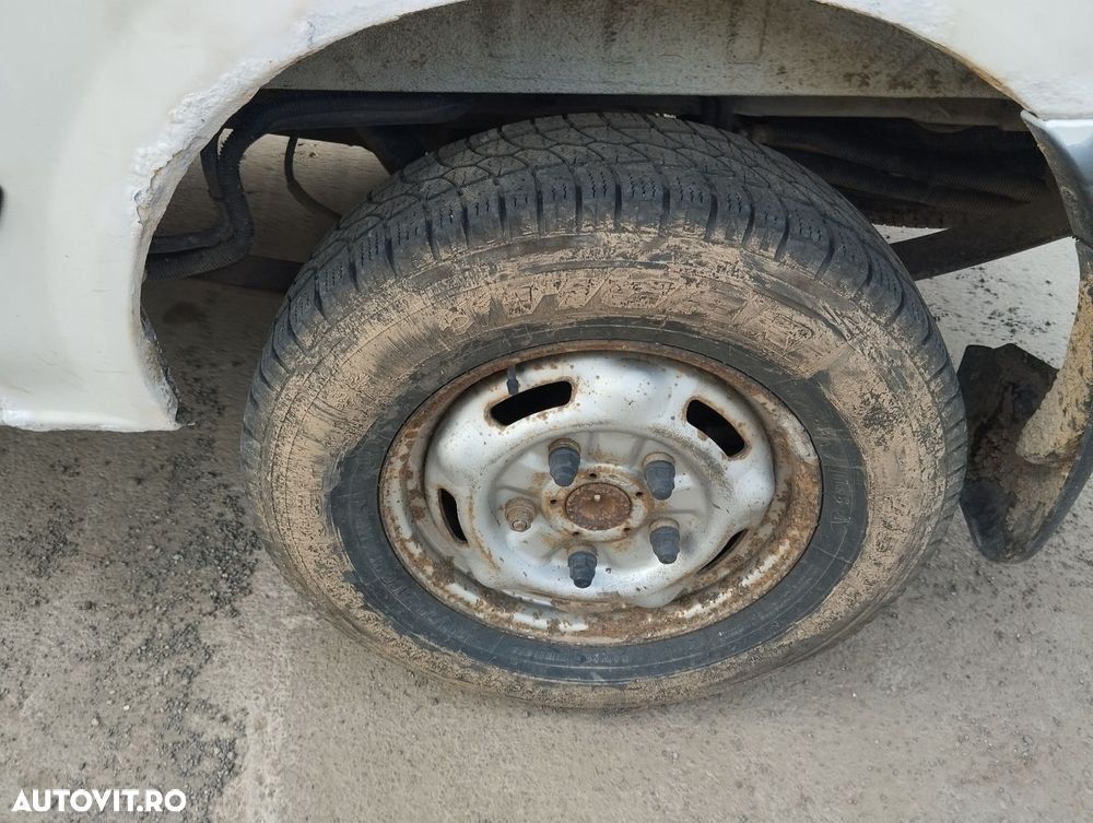 Dezmembrari  Ford TRANSIT Mk 4  2000  > 2014 2.2 TDCi Motorina - 7