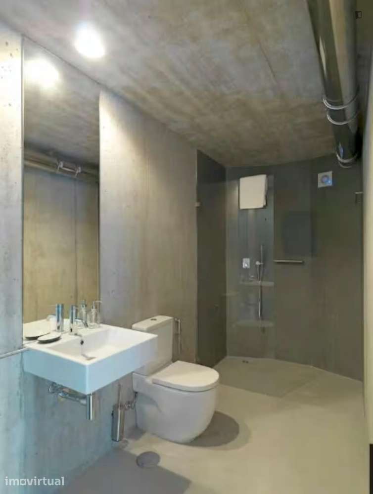 Apartamento com 1 quartos - localizado em Cedofeita Porto - Grande imagem: 3/6