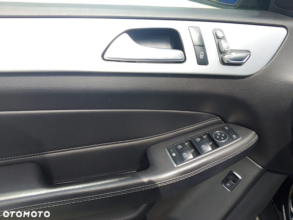 Mercedes-Benz GLE 250 d 4-Matic - 18