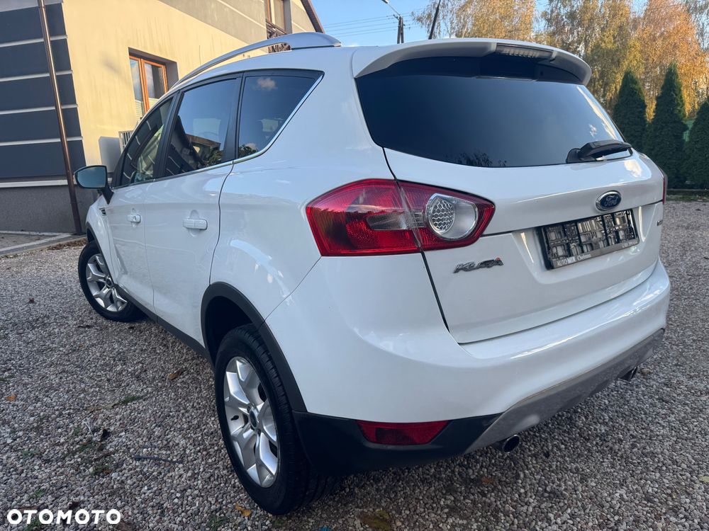 Ford Kuga 2.0 TDCi Titanium FWD - 13