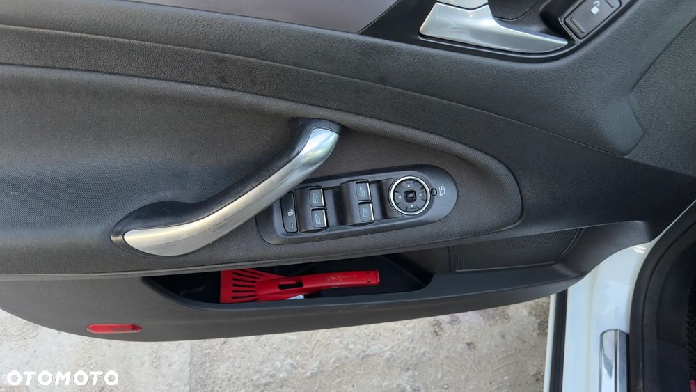 Ford Mondeo 2.0 TDCi Titanium - 11